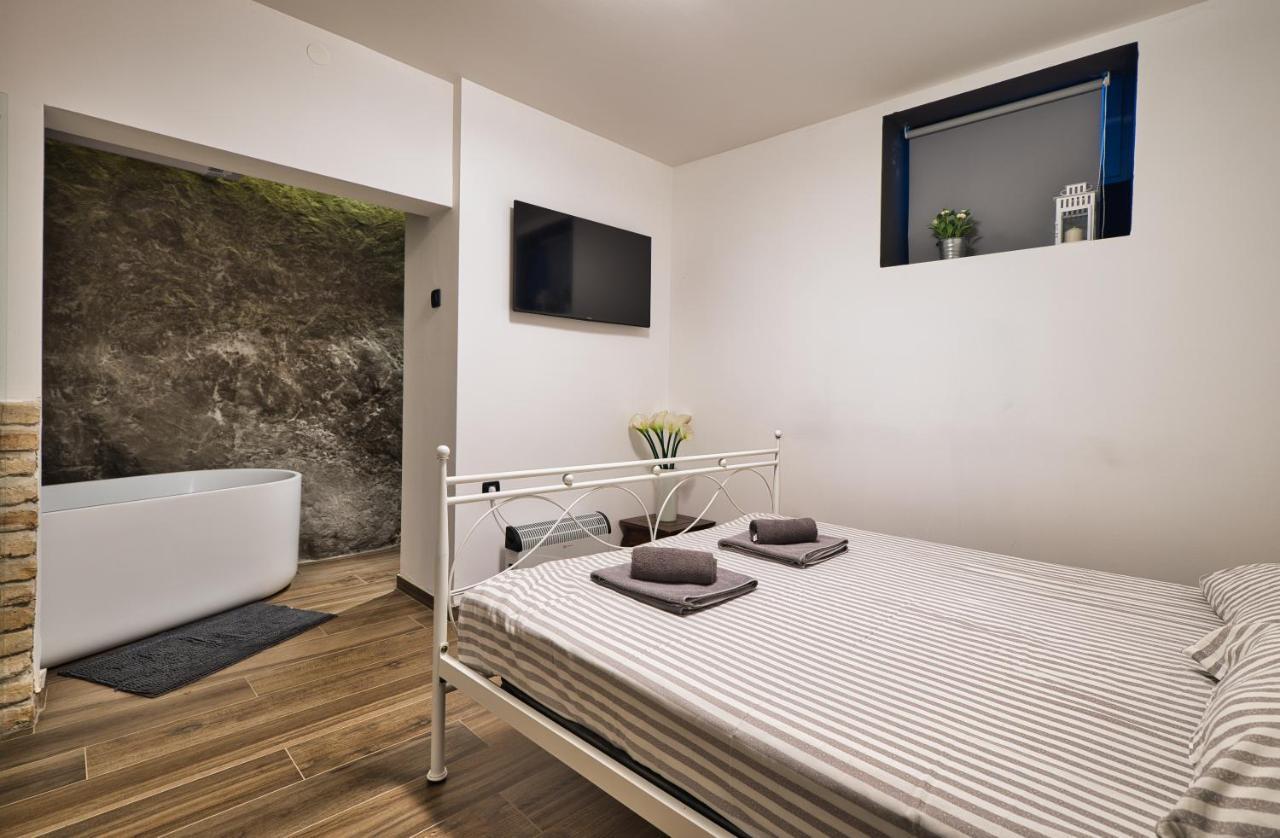 Apartman Volosko Abbazia Esterno foto