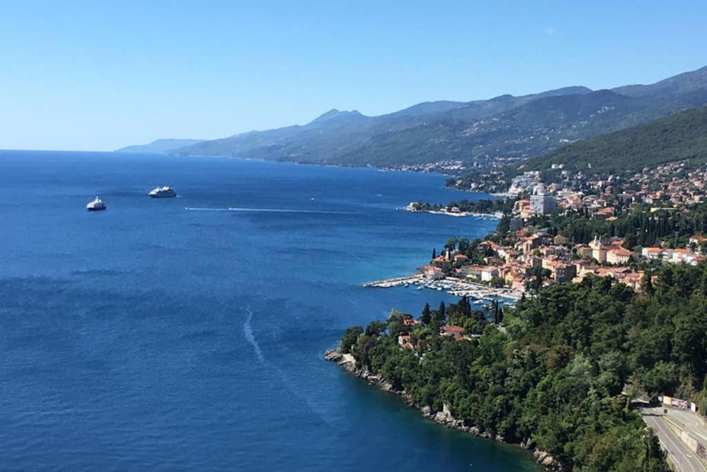 Apartman Volosko Abbazia Esterno foto